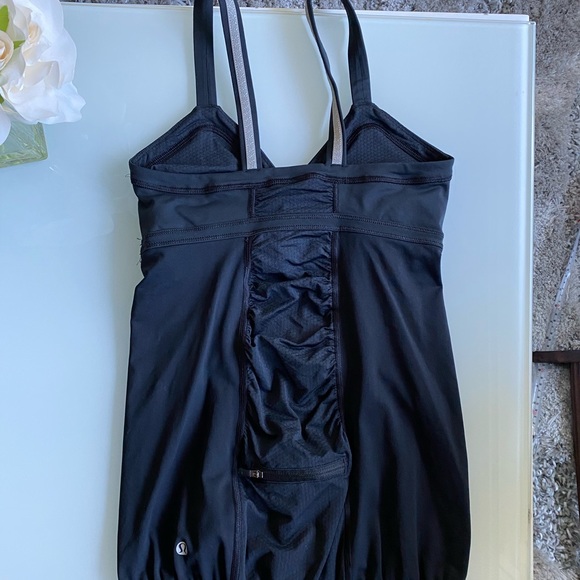 Lululemon ‘Light Up’ Black Tank - Picture 6 of 9